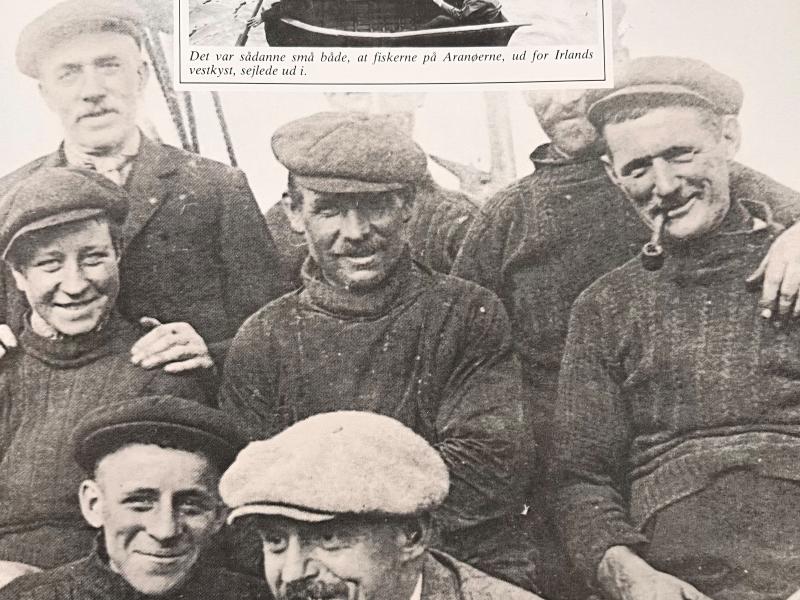 billede af mænd i sømandstrøjer